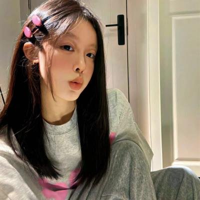 闭上眼睛活着很容易